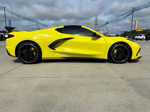 Used 2023 Chevrolet Corvette Stingray Coupe w/ Battery Protection Package RWD image 5