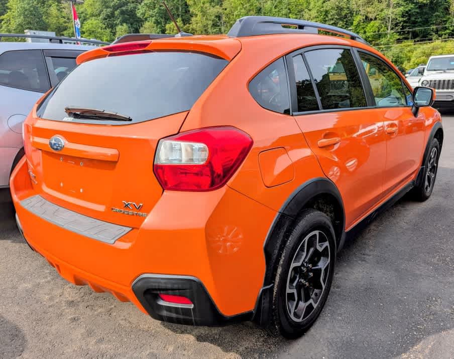 Used 2013 Subaru Crosstrek 2.0i Limited AWD/4WD image 6