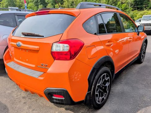 Used 2013 Subaru Crosstrek 2.0i Limited AWD/4WD image 6