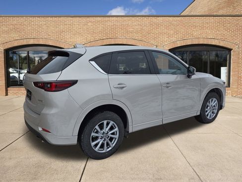 Certified 2025 MAZDA CX-5 AWD 2.5 S w/ Preferred Package image 3