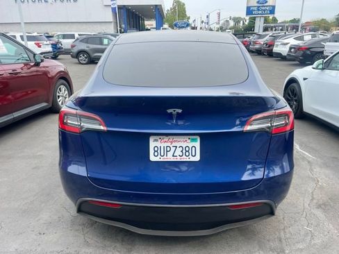 Used 2021 Tesla Model Y 2WD image 12