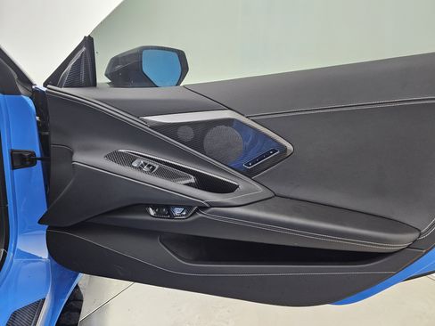 Used 2023 Chevrolet Corvette Stingray Preferred Cpe w/ Z51 Performance Package image 17