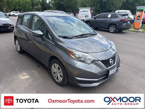 Used 2018 Nissan Versa Note SV FWD image 1