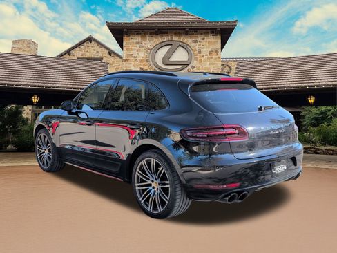 Used 2018 Porsche Macan GTS image 3