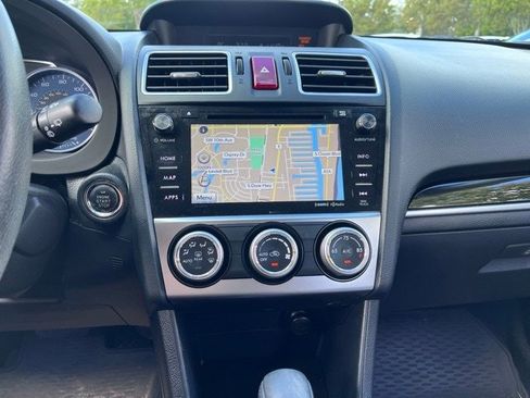 Used 2017 Subaru Crosstrek 2.0i Limited image 6