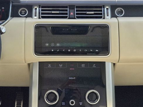 Used 2021 Land Rover Range Rover Westminster Edition image 19