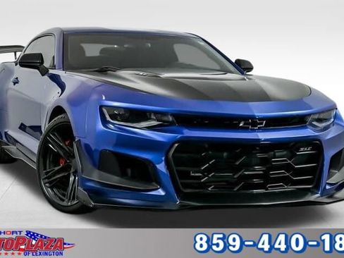 Used 2018 Chevrolet Camaro ZL1 image 2