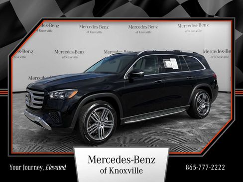 Certified 2026 Mercedes-Benz GLS 450 4MATIC image 1
