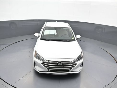 Used 2019 Hyundai Elantra SEL FWD image 34