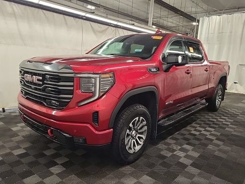 Used 2023 GMC Sierra 1500 AT4 AWD/4WD image 1