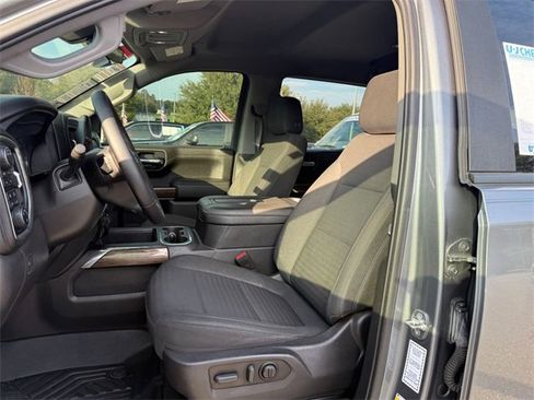 Used 2021 Chevrolet Silverado 1500 RST image 18