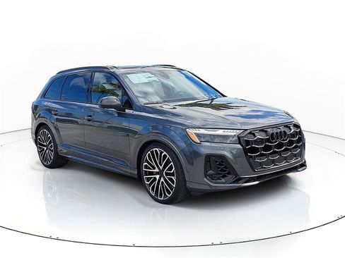 New 2026 Audi SQ7 Prestige image 1
