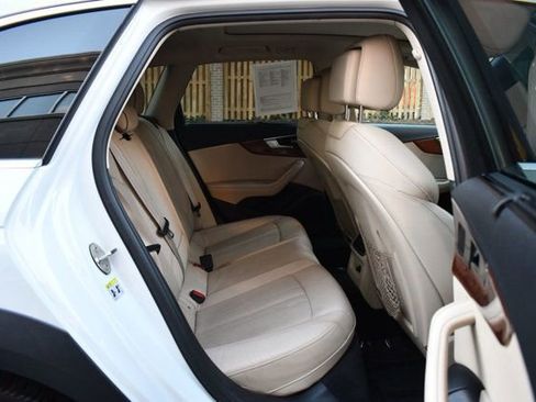 Used 2021 Audi A4 2.0T allroad Premium Plus image 35