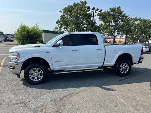 Used 2022 RAM 2500 Laramie AWD/4WD image 3