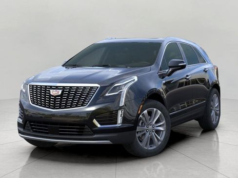 Used 2025 Cadillac XT5 Premium Luxury w/ Technology Package AWD/4WD image 6