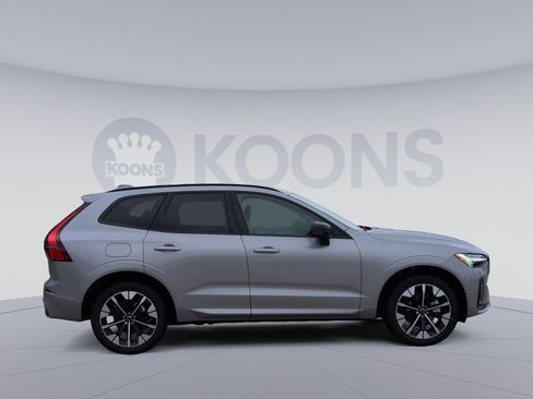 New 2026 Volvo XC60 B5 Plus w/ Protection Package Premier image 8