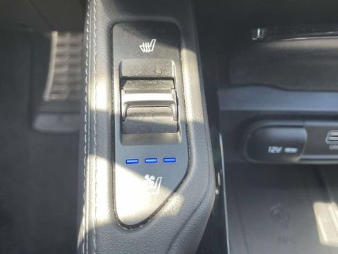 Certified 2023 Kia Telluride SX Prestige AWD/4WD image 29