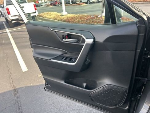 Used 2024 Toyota RAV4 XLE image 28