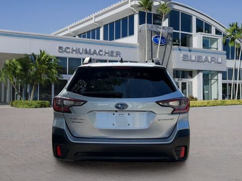 Used 2021 Subaru Outback Premium AWD/4WD image 6