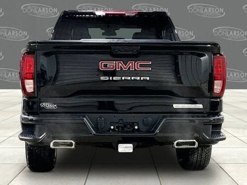 New 2026 GMC Sierra 1500 Elevation w/ LPO, Elevation Black Package AWD/4WD image 4