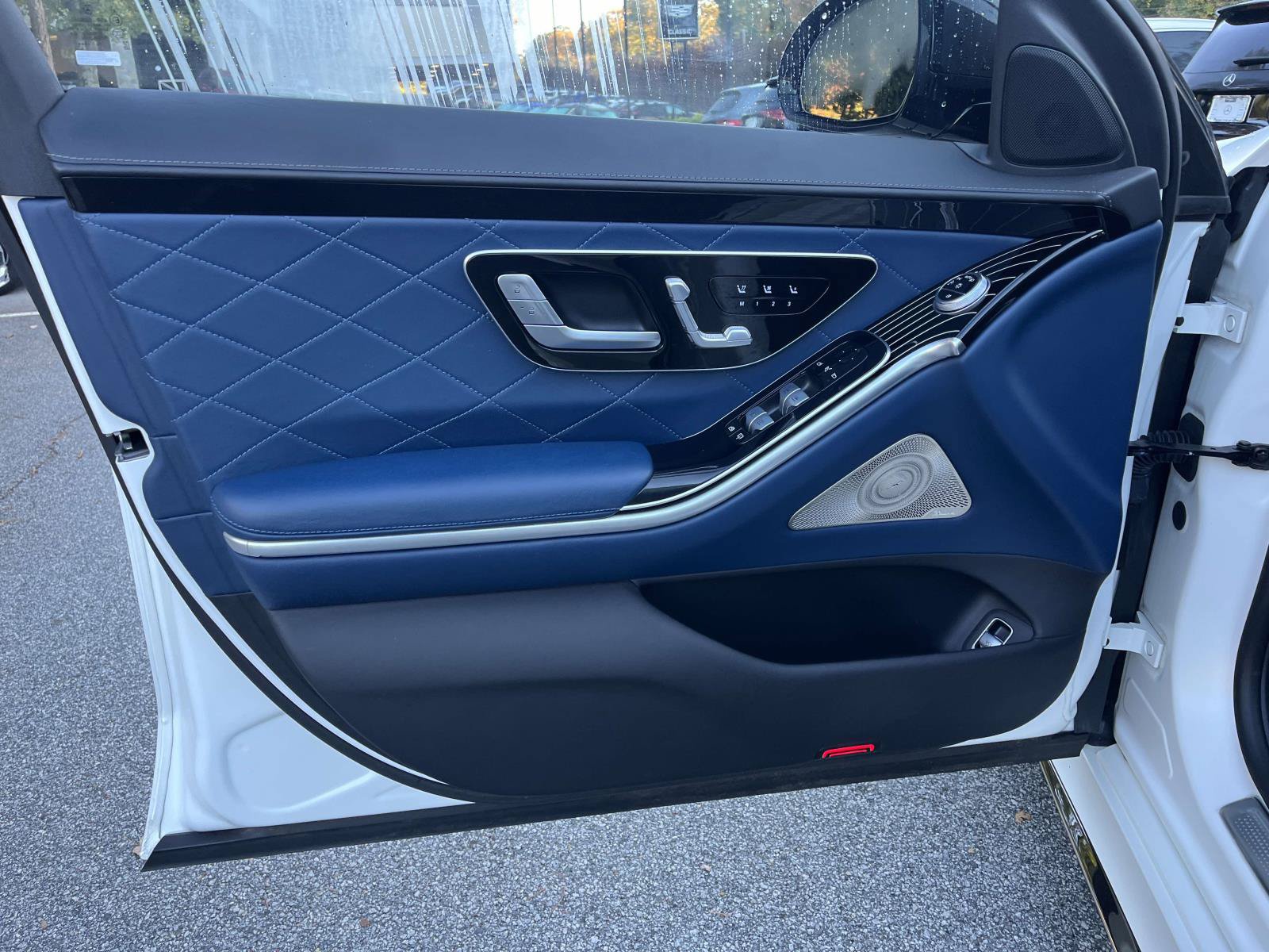Used 2023 Mercedes-Benz S 580 4MATIC Sedan image 19