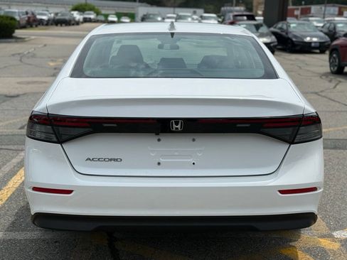 Used 2023 Honda Accord LX image 5