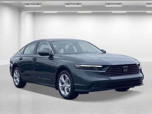 New 2026 Honda Accord LX image 6