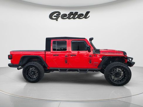 Used 2020 Jeep Gladiator Rubicon image 3