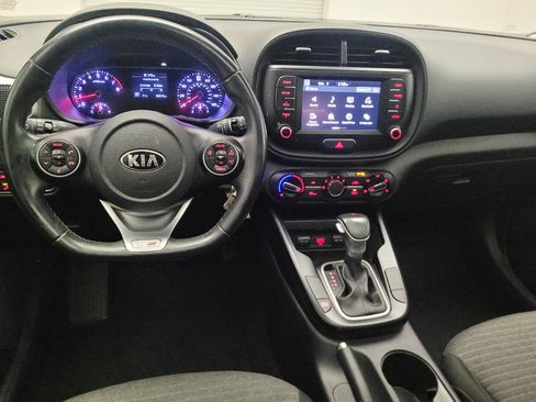 Used 2021 Kia Soul GT-Line FWD image 22