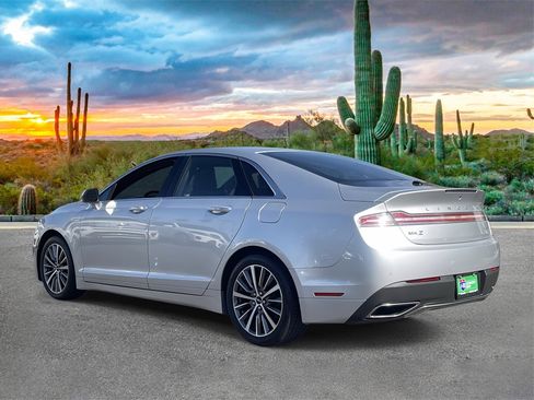 Used 2017 Lincoln MKZ Select w/ Select Plus Package image 5