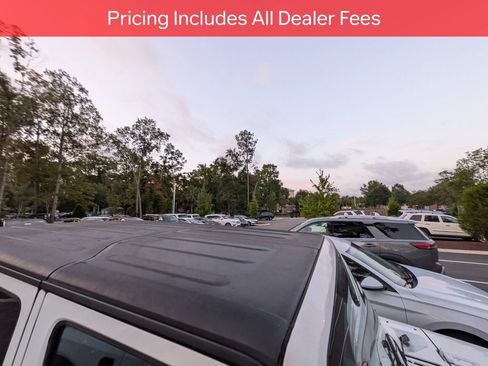 Used 2015 Jeep Wrangler Unlimited Sport w/ Quick Order Package 23S AWD/4WD image 8