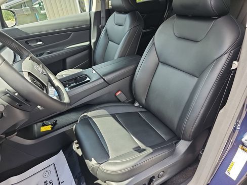 Used 2025 Nissan Murano SV AWD/4WD image 20