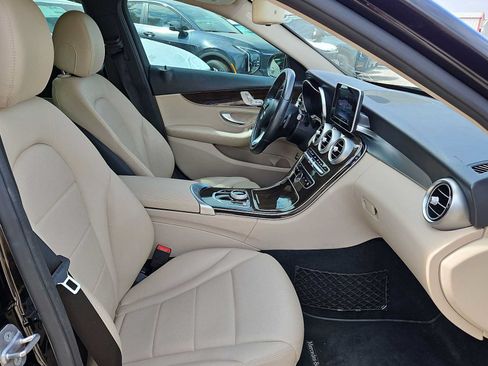 Used 2018 Mercedes-Benz C 300 Sedan image 20