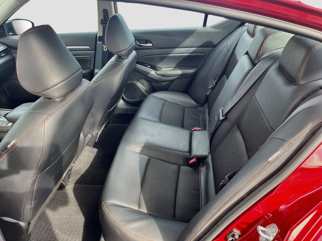 Used 2023 Nissan Altima 2.5 SR AWD/4WD image 22