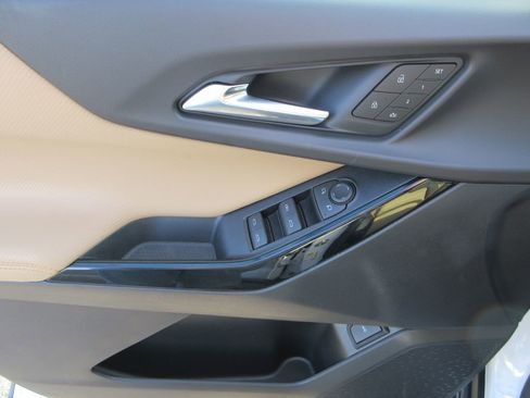 New 2026 Chevrolet Equinox ACTIV w/ Convenience Package III image 22