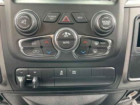 Used 2019 RAM 1500 Express w/ Wheel & Sound Group AWD/4WD image 21