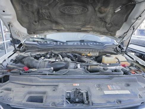 Used 2018 Ford F350 Lariat w/ Lariat Value Package AWD/4WD image 31