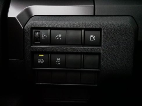 Certified 2025 Toyota 4Runner SR5 image 26