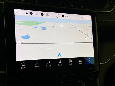 Used 2023 Jeep Grand Cherokee Limited w/ Black Appearance Package AWD/4WD image 13