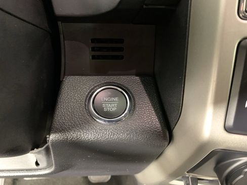 Used 2019 Ford F150 Lariat w/ Equipment Group 502A Luxury image 18