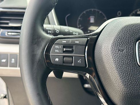 Used 2024 Honda Pilot EX-L image 33