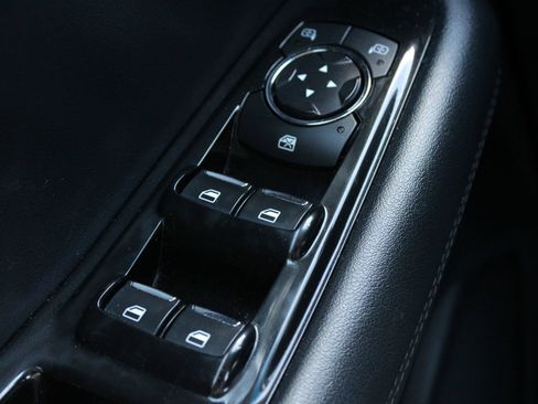 Used 2019 Ford Edge SEL w/ Equipment Group 201A FWD image 22