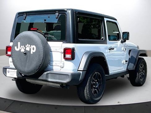 Used 2024 Jeep Wrangler Sport AWD/4WD image 9