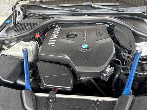 Used 2018 BMW 530i w/ Premium Package RWD image 14