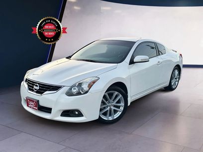 Used 2012 Nissan Altima 3.5 SR w/ 3.5SR Premium Pkg