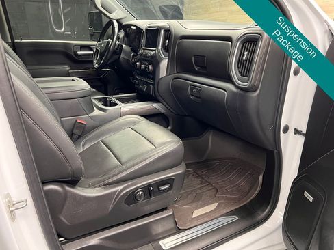 Used 2020 Chevrolet Silverado 3500 LTZ w/ Technology Package image 7