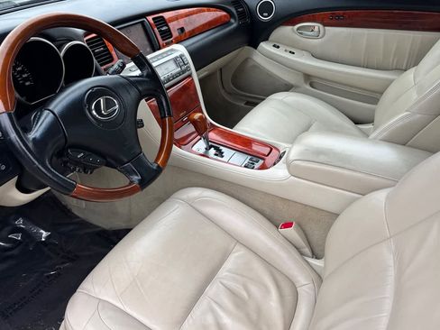 Used 2006 Lexus SC 430 Convertible image 11