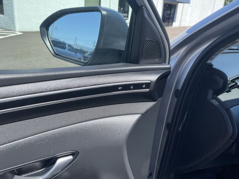 Certified 2024 Hyundai Tucson Limited AWD/4WD image 19