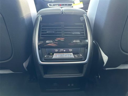 Used 2026 BMW X5 xDrive40i w/ M Sport Package image 26