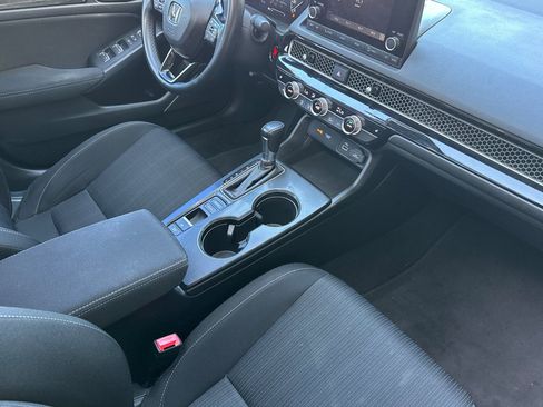 Used 2023 Honda Civic EX image 18